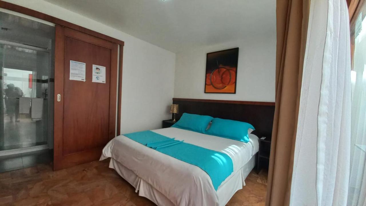 Hostal Casa De Lidice Cuenca Exterior photo